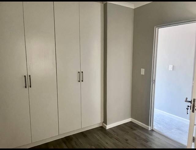 1 BEDROOM APARTMENT TO LET IN TABLE VIEW
